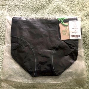 NWT kate quinn women’s S little liam organic cotton hipster panties underwear